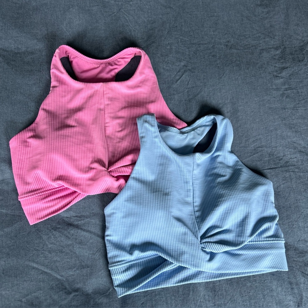 Women's Pink and Blue Ribbed Calia swimsuit tops small